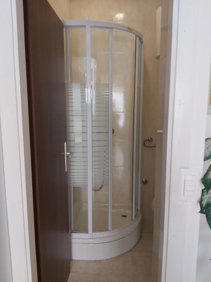 Makjanic Apartman Jelsa